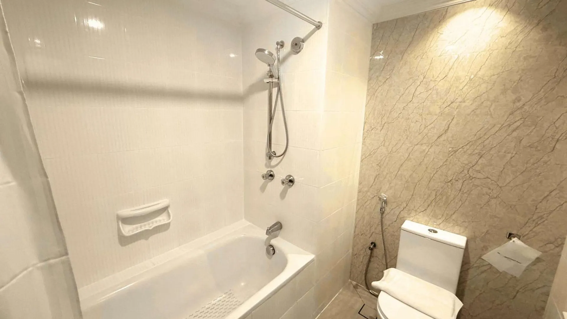 Otel Howard Johnson By Wyndham Kuala Lumpur 118