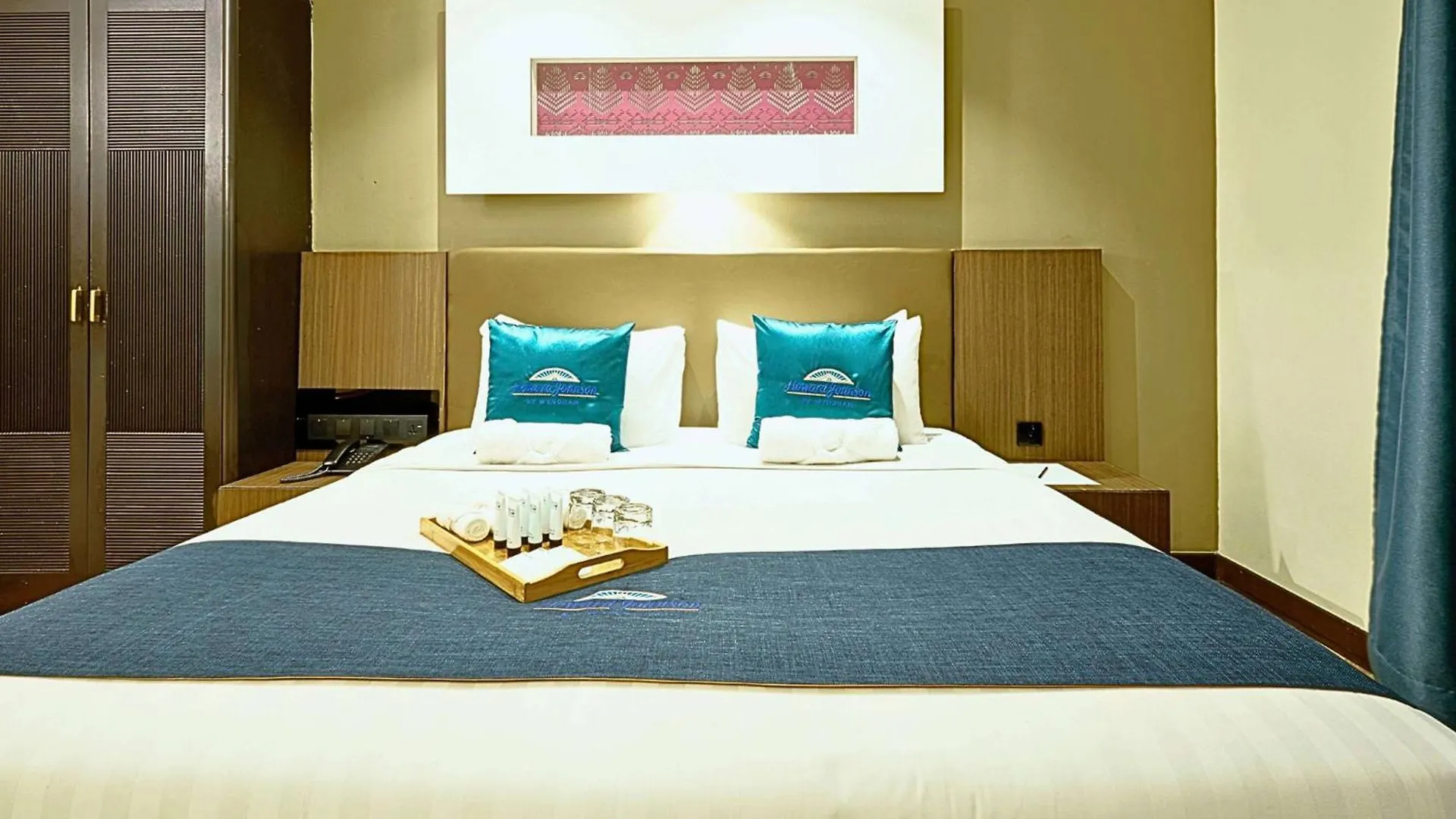 Howard Johnson By Wyndham Kuala Lumpur 118 Otel
