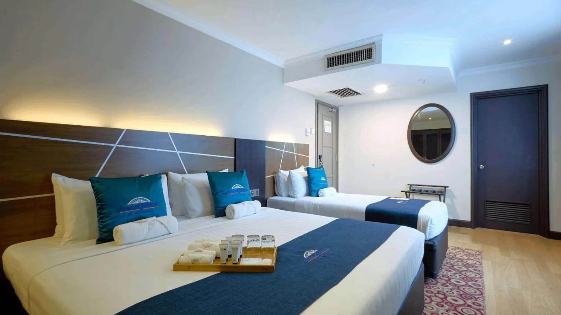 Howard Johnson By Wyndham Kuala Lumpur 118 Hotel
